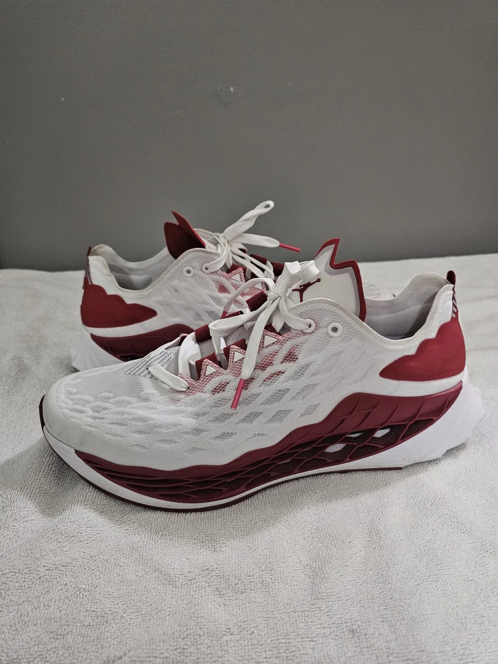 Jordan Zoom Trunner Ultimate 'Oklahoma Sooners' (OU) Player Exclusive sneakers
